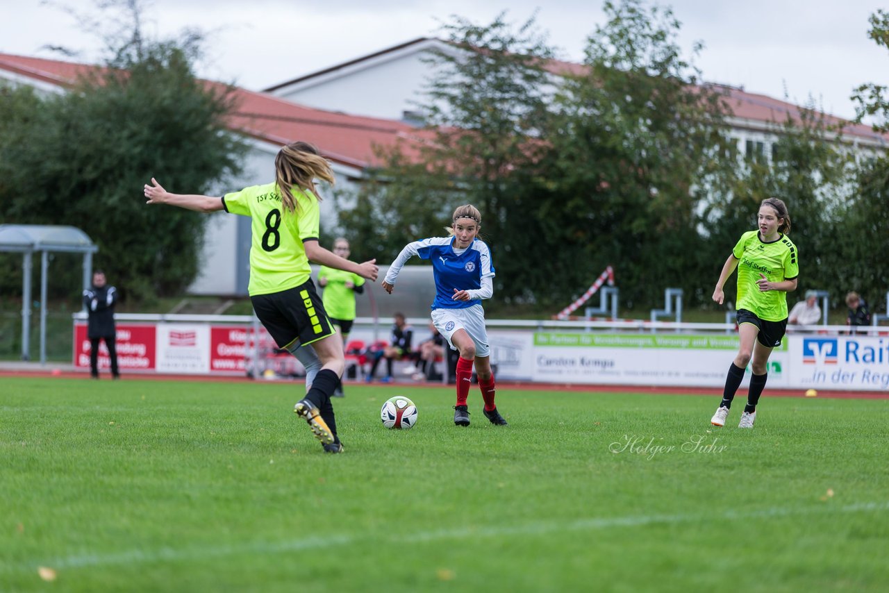 Bild 233 - B-Juniorinnen TSV Schoenberg - Holstein Kiel : Ergebnis: 0:23